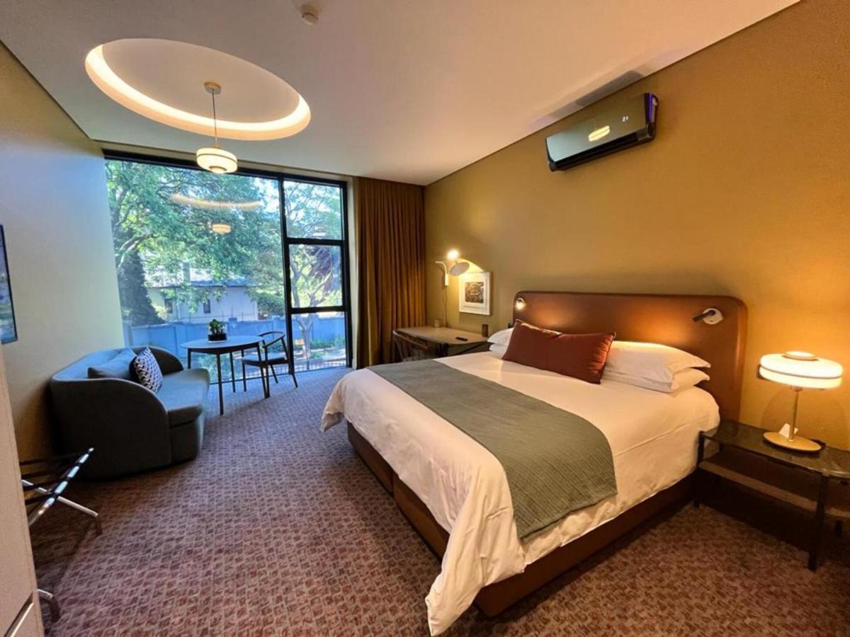 Home Suite Hotels Rosebank Johannesbourg Extérieur photo
