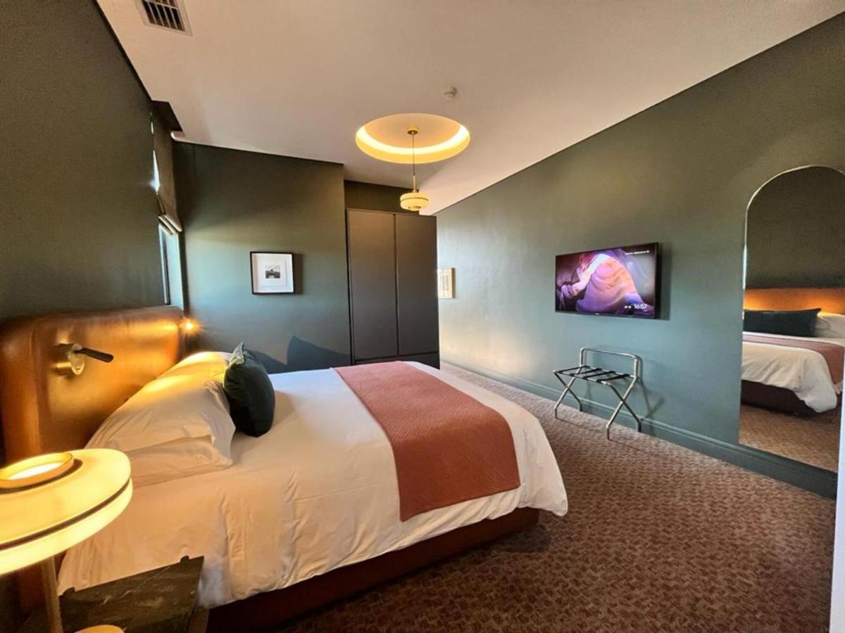 Home Suite Hotels Rosebank Johannesbourg Extérieur photo