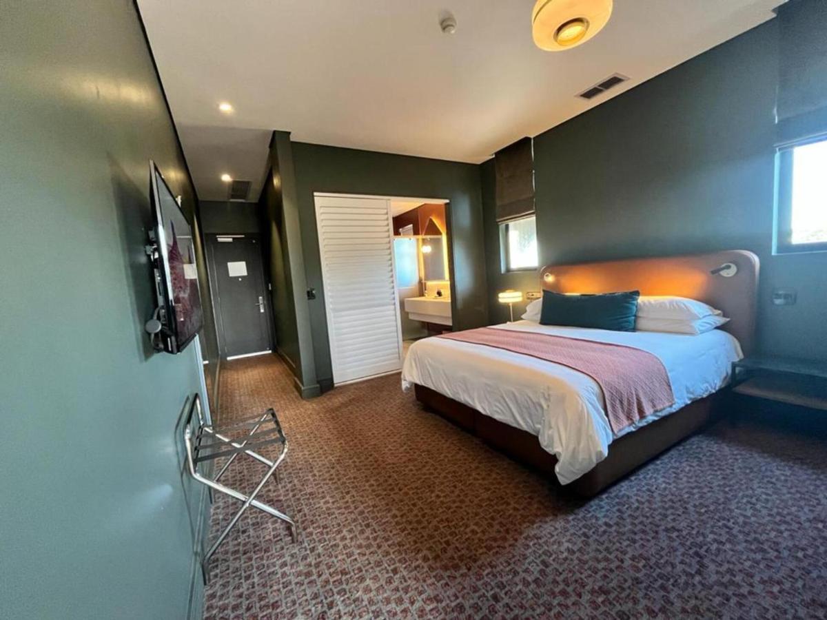 Home Suite Hotels Rosebank Johannesbourg Extérieur photo