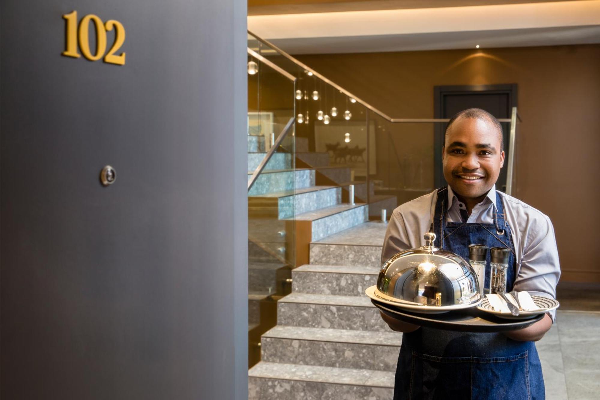 Home Suite Hotels Rosebank Johannesbourg Extérieur photo