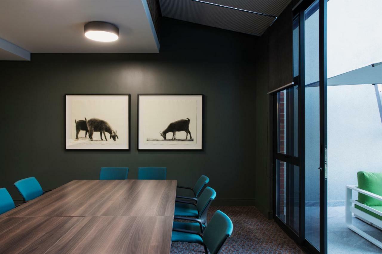 Home Suite Hotels Rosebank Johannesbourg Extérieur photo
