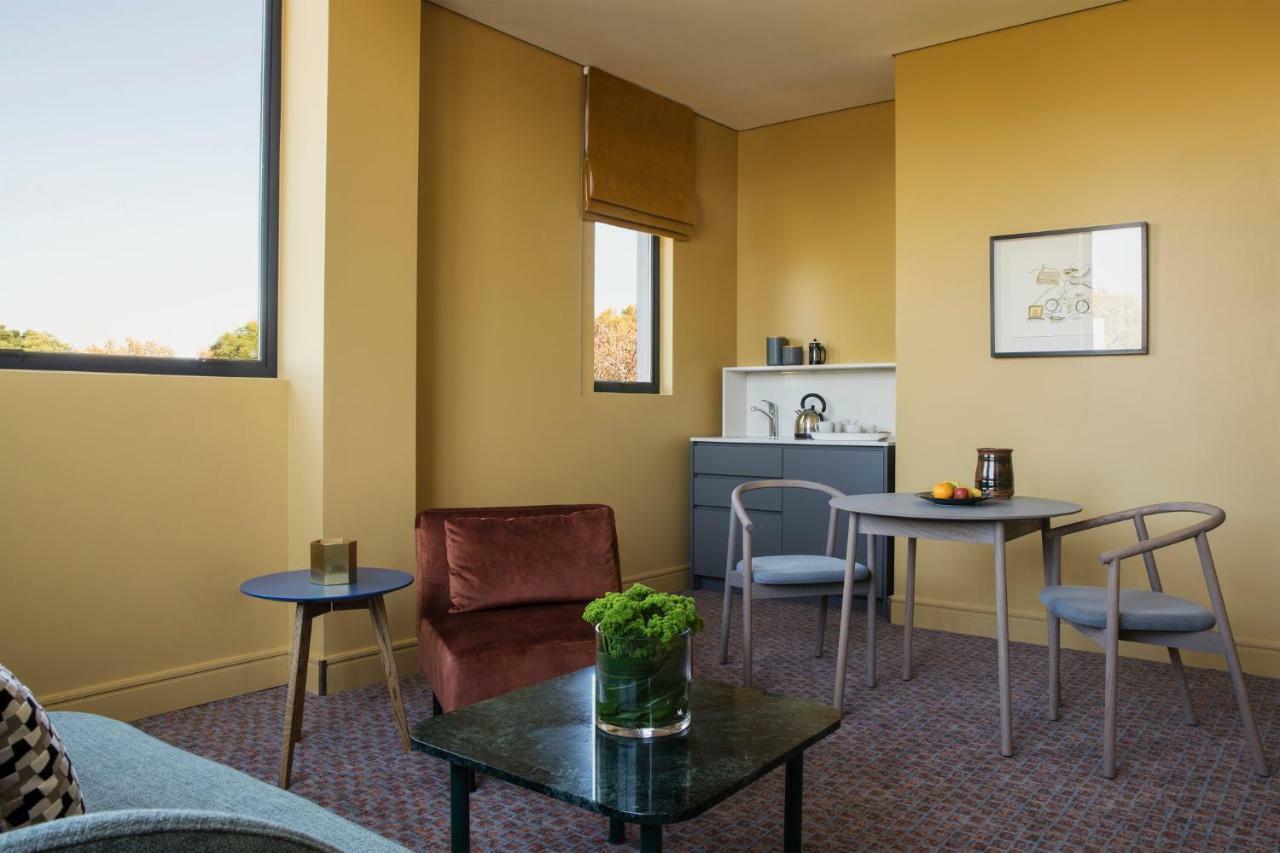 Home Suite Hotels Rosebank Johannesbourg Extérieur photo