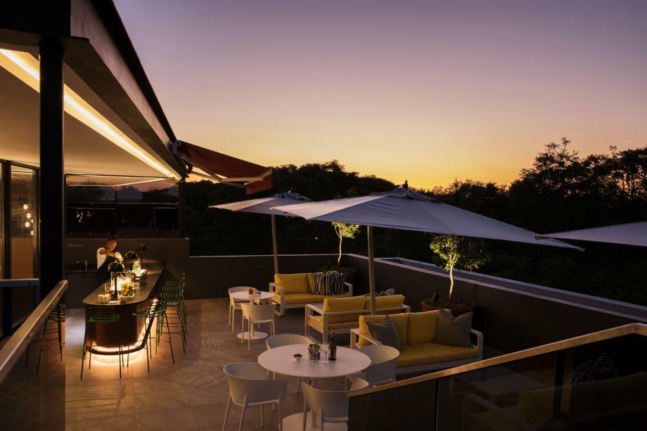 Home Suite Hotels Rosebank Johannesbourg Extérieur photo